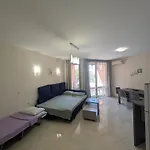 Апартаменты Family Near Beach, Pools & Star Dreams Complex *