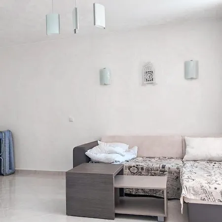 Beautiful Private Apartment With Beach View At Star Dreams Complex *