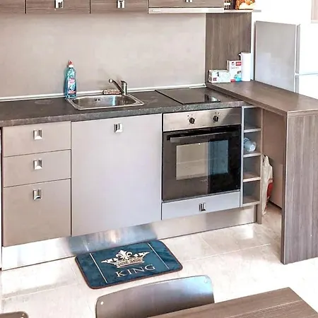 Family Near Beach, Pools & Star Dreams Complex Апартаменты Свети-Влас