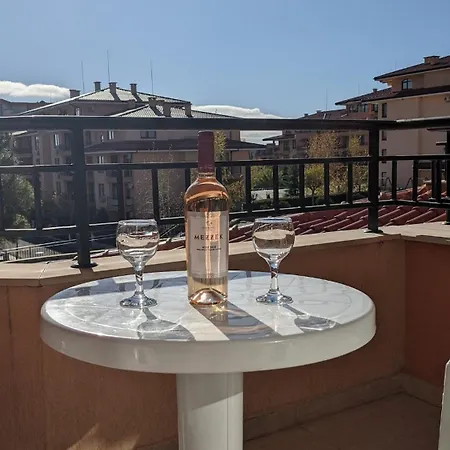 Family Near Beach, Pools & Star Dreams Complex Апартаменты *
